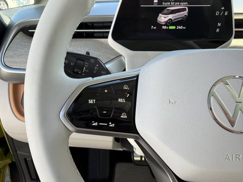 New 2025 Volkswagen ID. Buzz 1st Edition image 16