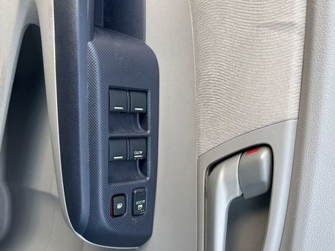 Used 2010 Honda Insight EX image 46