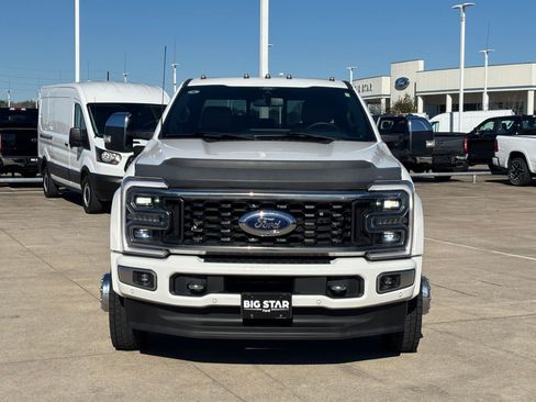 Used 2024 Ford F450 Platinum w/ FX4 Off-Road Package image 10
