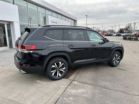 New 2026 Volkswagen Atlas SE image 7