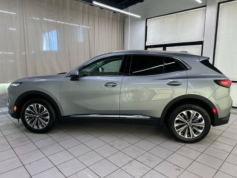 Used 2025 Buick Envision Preferred AWD/4WD image 9