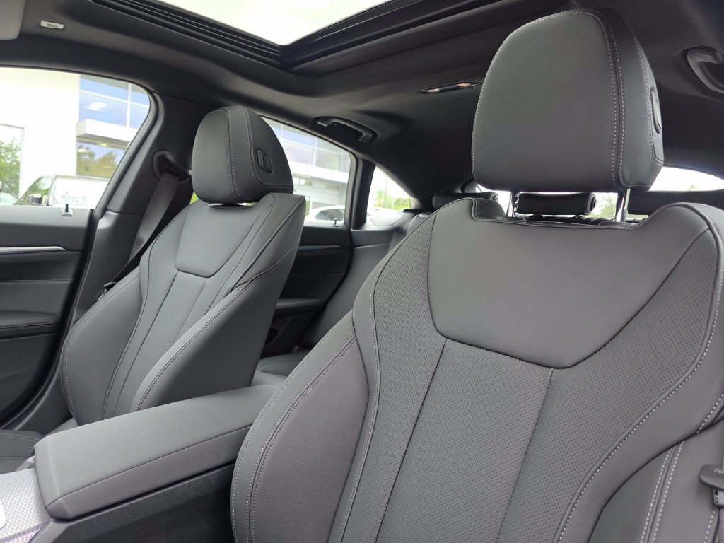New 2026 BMW i4 eDrive40 w/ Premium Package RWD image 9