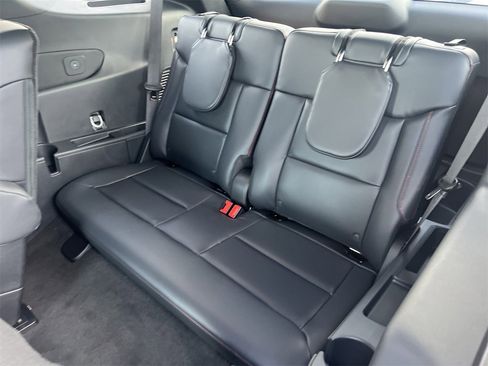 New 2025 Ford Explorer ST-Line w/ Premium Package image 21