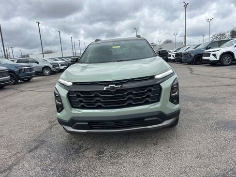 New 2026 Chevrolet Equinox LT w/ Midnight Edition image 8