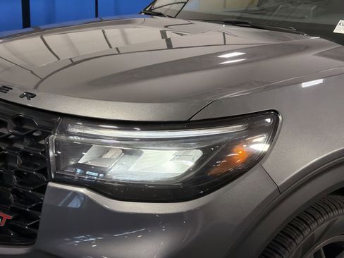 New 2026 Ford Explorer ST w/ Sun And Sound Package AWD/4WD image 13