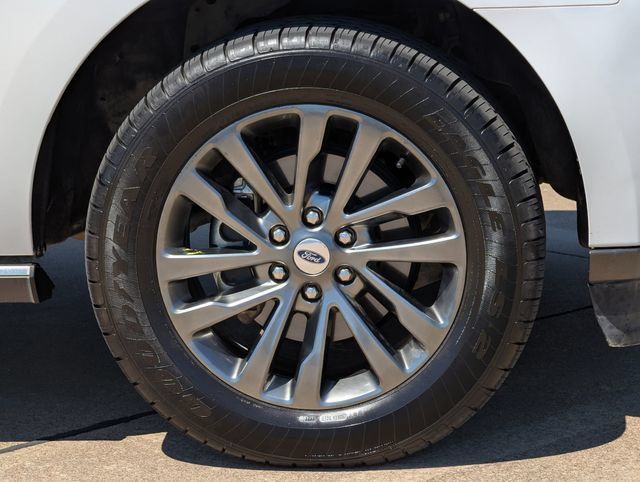 Used 2021 Ford Expedition Max Limited AWD/4WD image 9