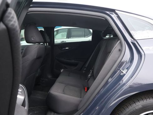 Certified 2025 Chevrolet Malibu RS w/ LPO, Floor Liner Package image 27