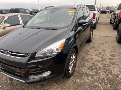 Used 2015 Ford Escape Titanium w/ Equipment Group 301A image 5