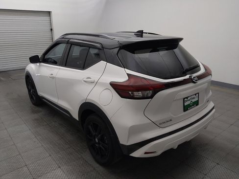 Used 2021 Nissan Kicks SR FWD image 5