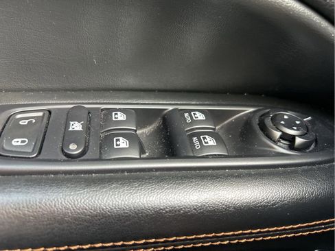 Certified 2020 Jeep Compass Limited image 14