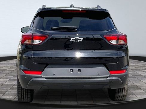 New 2026 Chevrolet TrailBlazer LT w/ Convenience Package FWD image 4