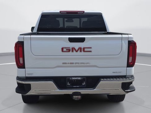 Used 2025 GMC Sierra 1500 SLT w/ SLT Premium Plus Package AWD/4WD image 4
