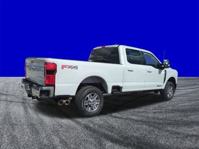New 2026 Ford F350 Lariat w/ FX4 Off-Road Package