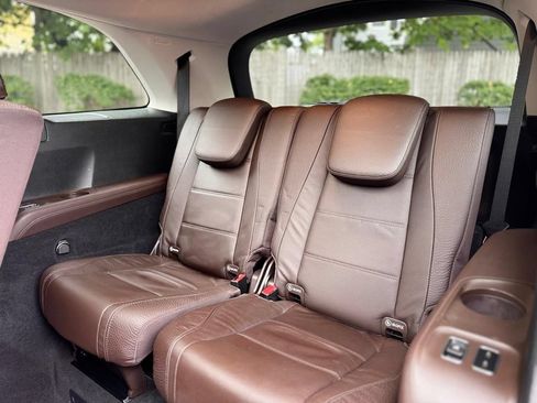 Used 2023 Mercedes-Benz GLS 580 4MATIC image 25