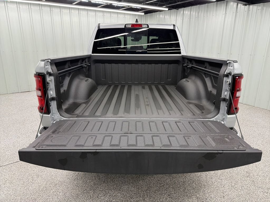 New 2026 RAM 1500 Lone Star AWD/4WD image 7