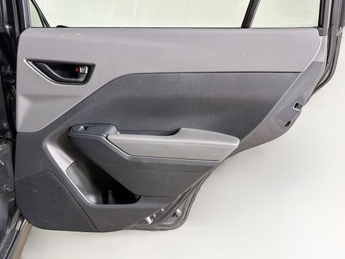 Used 2024 Subaru Crosstrek 2.0i Premium image 29