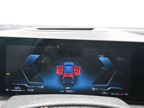 Used 2026 BMW X5 xDrive40i w/ M Sport Package image 10