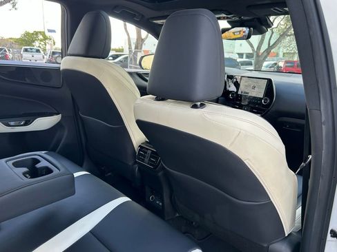 Used 2022 Lexus NX 250 FWD image 40