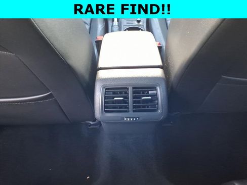 Used 2016 Volkswagen Golf SEL image 18