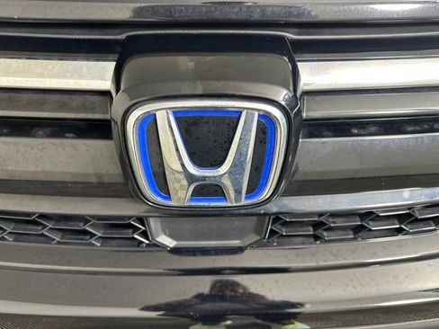 Used 2020 Honda CR-V Touring image 9
