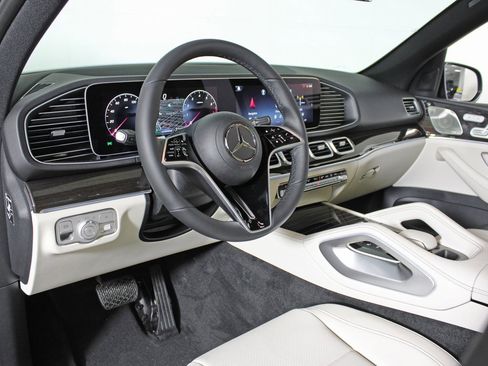 New 2026 Mercedes-Benz GLE 350 4MATIC image 14