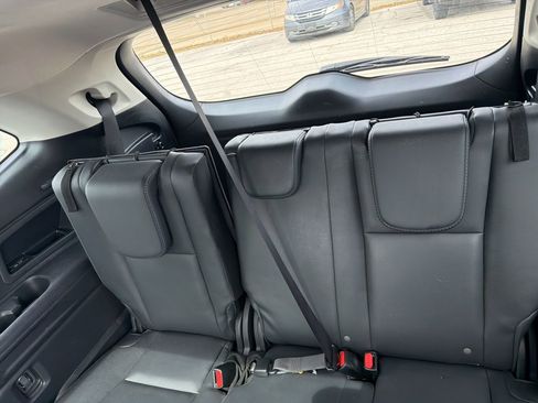 Used 2023 Subaru Ascent Limited w/ Technology Package image 9