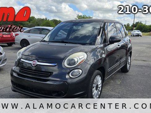 Used 2017 FIAT 500L Pop image 1
