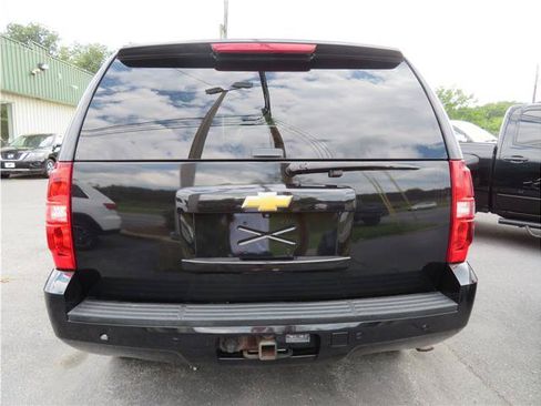 Used 2013 Chevrolet Tahoe LT AWD/4WD image 18