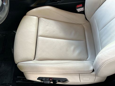 Used 2015 BMW 228i Coupe image 18