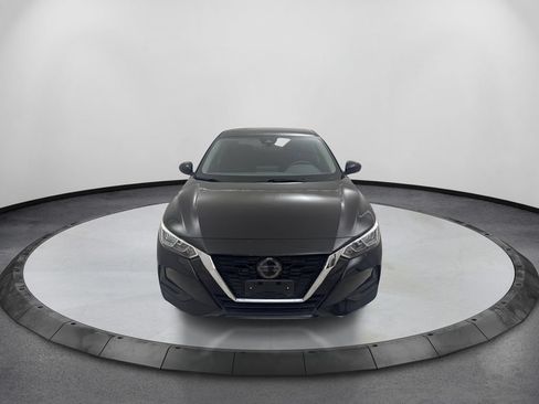 Used 2020 Nissan Sentra SV w/ Lighting Package FWD image 2