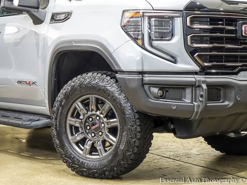 Certified 2025 GMC Sierra 1500 AT4X AWD/4WD image 4
