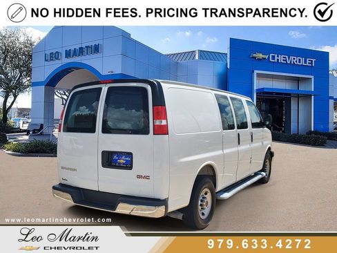 Used 2025 GMC Savana 2500 w/ Driver Convenience Package RWD image 3