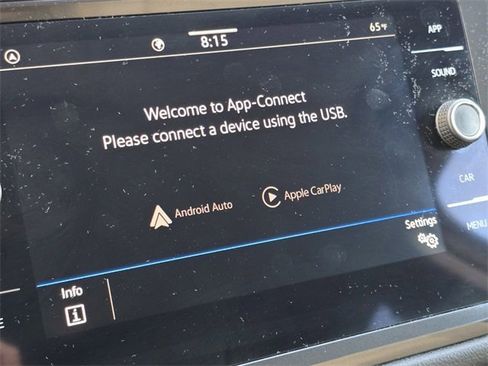 Used 2024 Volkswagen Tiguan S image 6