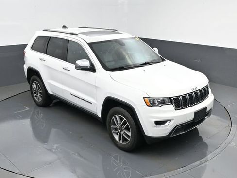 Used 2022 Jeep Grand Cherokee Limited image 22