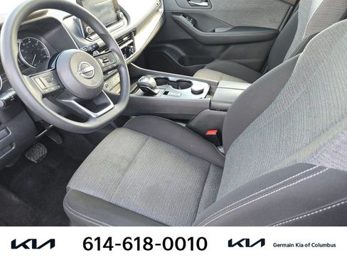 Used 2023 Nissan Rogue SV AWD/4WD image 18