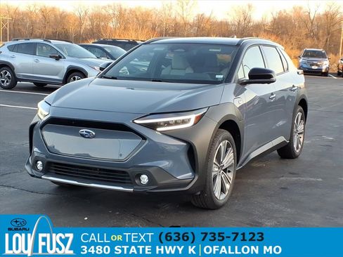 Used 2024 Subaru Solterra Touring image 2