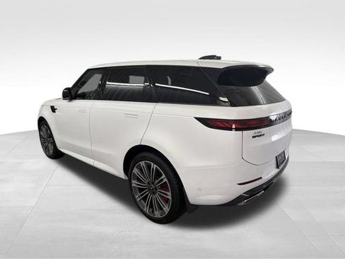 Used 2024 Land Rover Range Rover Sport Dynamic SE AWD/4WD image 7