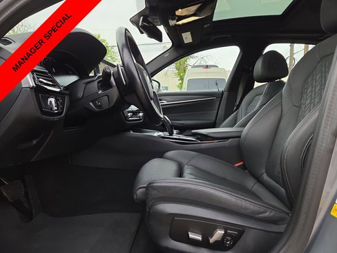 Used 2023 BMW 530i RWD image 16
