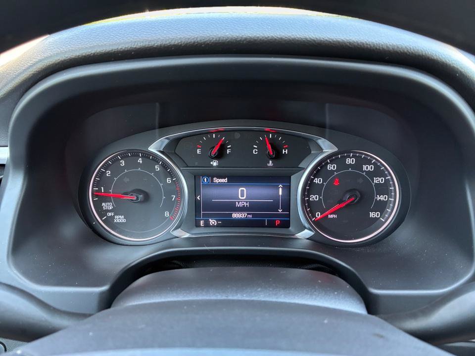 Used 2023 GMC Acadia SLE FWD image 11