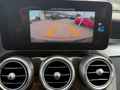 Used 2020 Mercedes-Benz GLC 300 4MATIC image 14