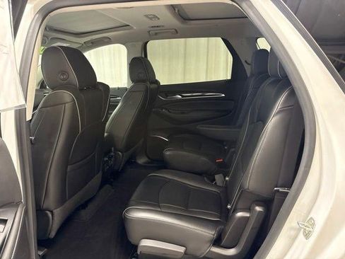 Used 2020 Buick Enclave Avenir w/ Avenir Technology Package AWD/4WD image 28
