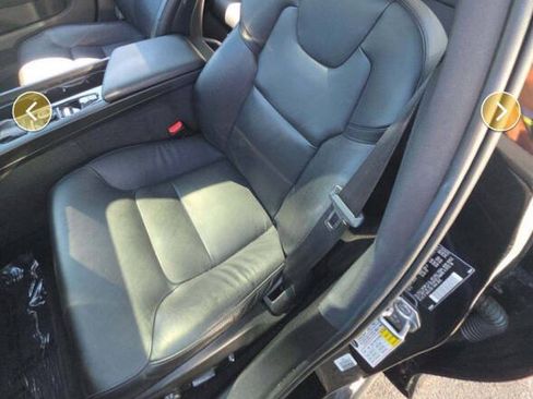 Used 2020 Volvo S60 T5 Momentum w/ Protection Package Premier FWD image 6
