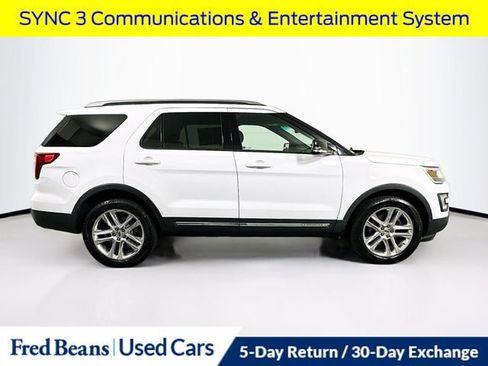 Certified 2017 Ford Explorer XLT w/ Equipment Group 202A image 10