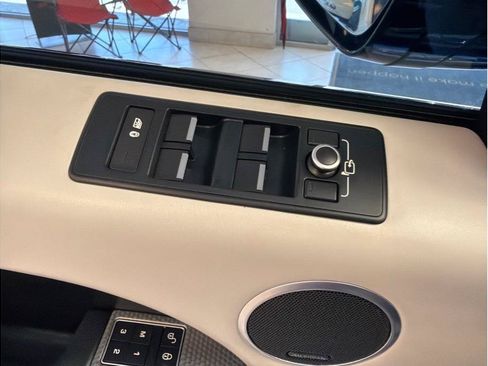 Used 2017 Land Rover Range Rover Sport SVR AWD/4WD image 53