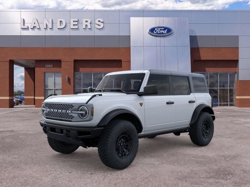 New 2026 Ford Bronco Badlands w/ Sasquatch Package AWD/4WD image 1