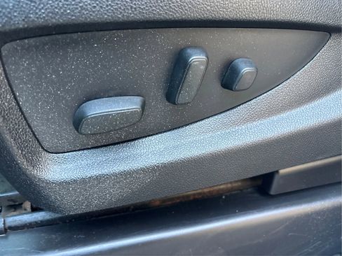 Used 2017 GMC Sierra 2500 SLE w/ HD SLE Preferred Plus Package image 23