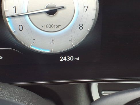 Used 2026 Hyundai Elantra Limited w/ Cargo Package FWD image 38