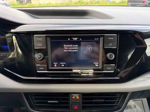 Used 2024 Volkswagen Taos S image 26