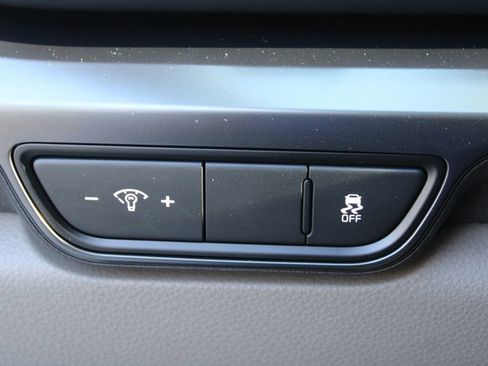 New 2026 Kia Carnival FWD image 30