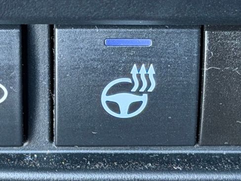 Used 2022 Toyota Tundra Limited image 23